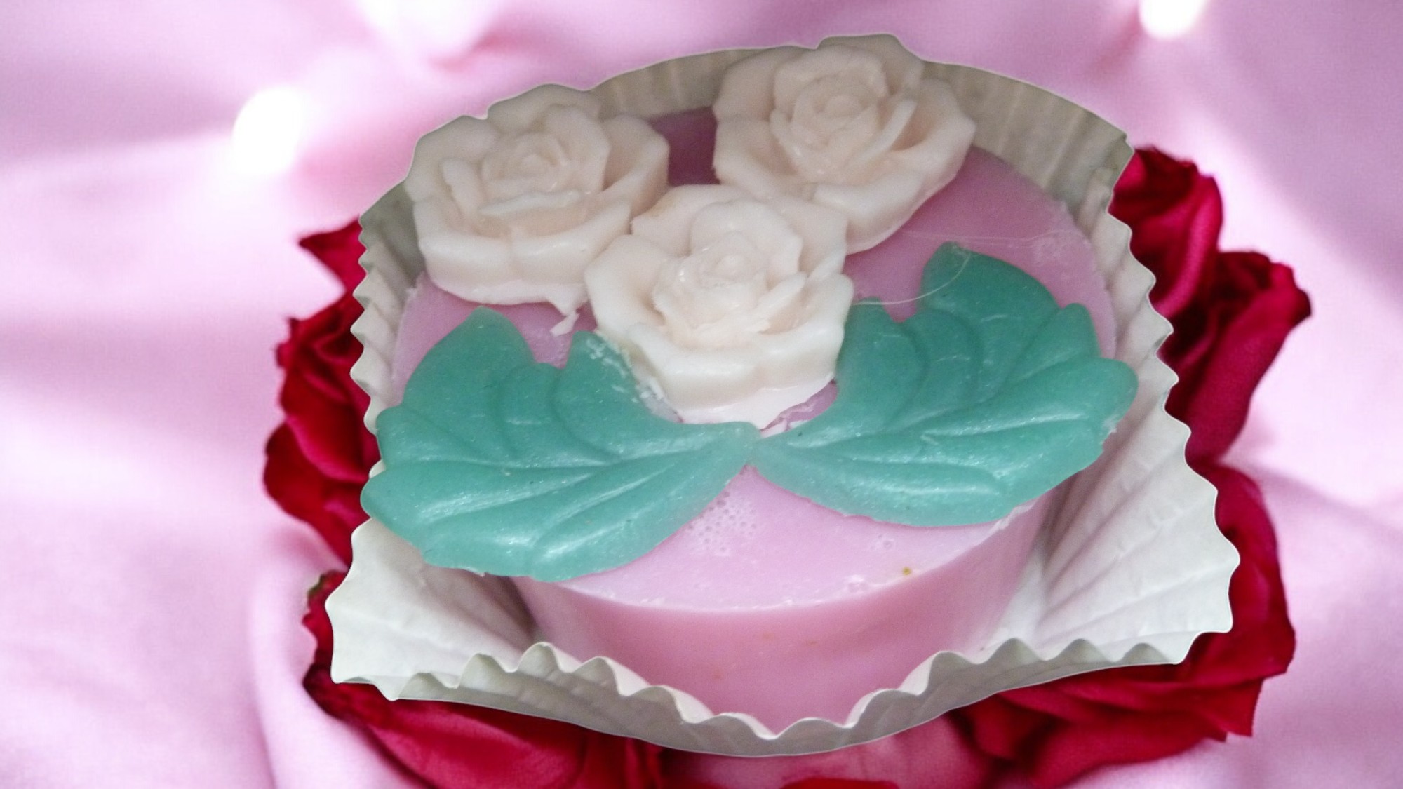 Sier Cupcake met Bloesem Zeepje (image for) Sier Cupcake met Bloesem Zeepje