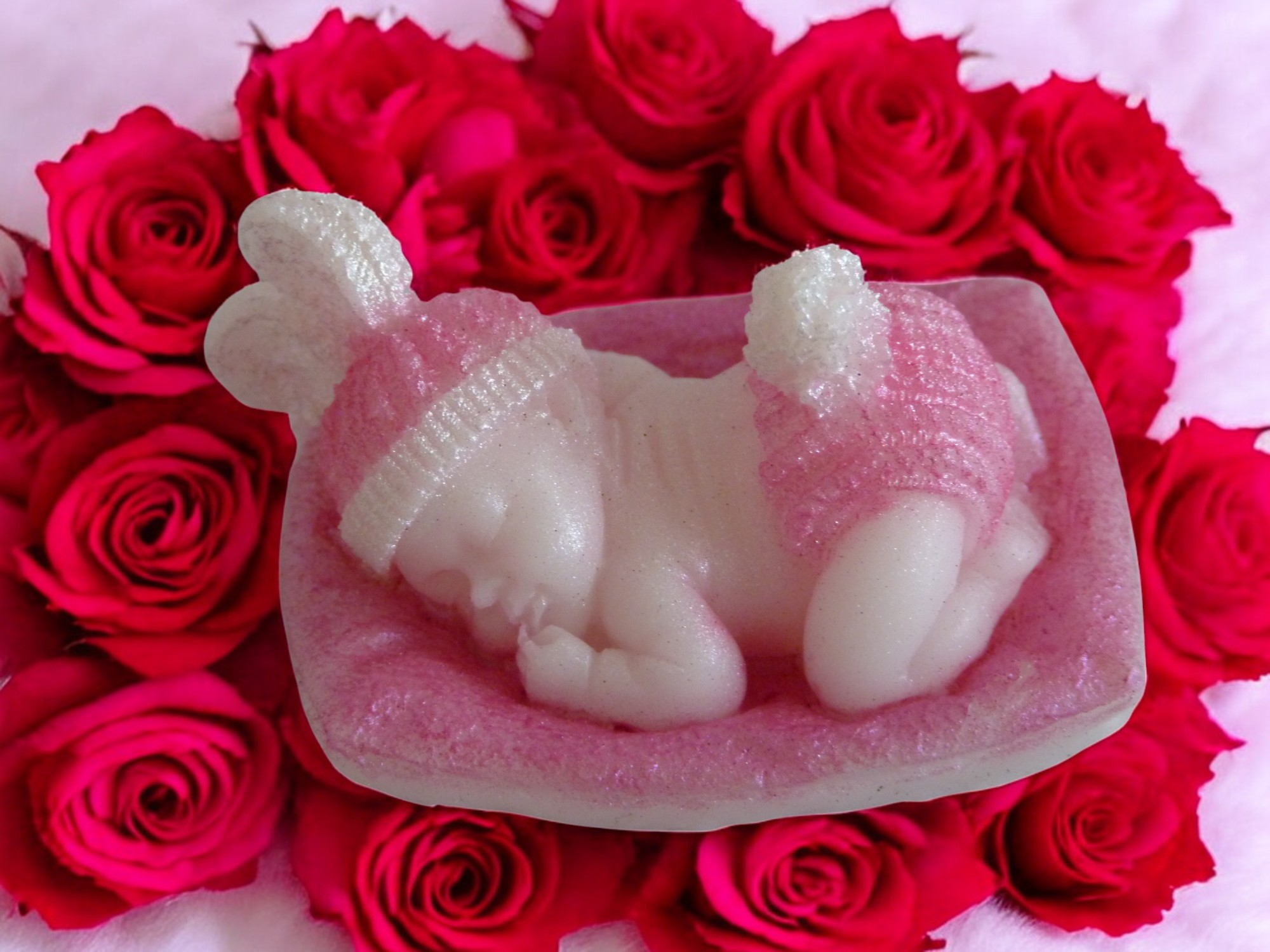 Baby met Konijnen Oren Zeepje met Mica Meisje (image for) Baby met Konijnen Oren Zeepje met Mica Meisje