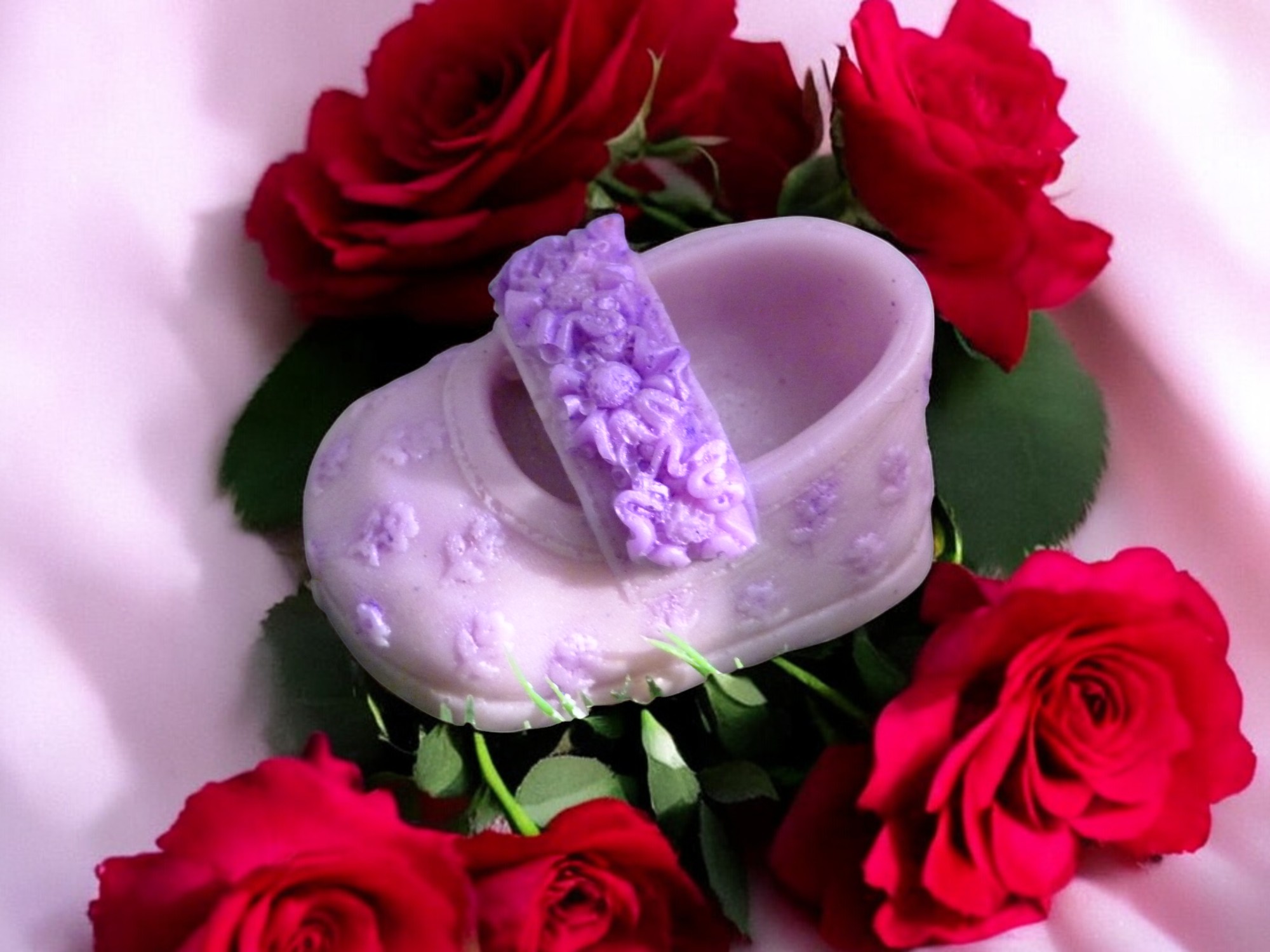 Schoentje met Bloemen Gesp Zeepje met Mica Meisje (image for) Schoentje met Bloemen Gesp Zeepje met Mica Meisje