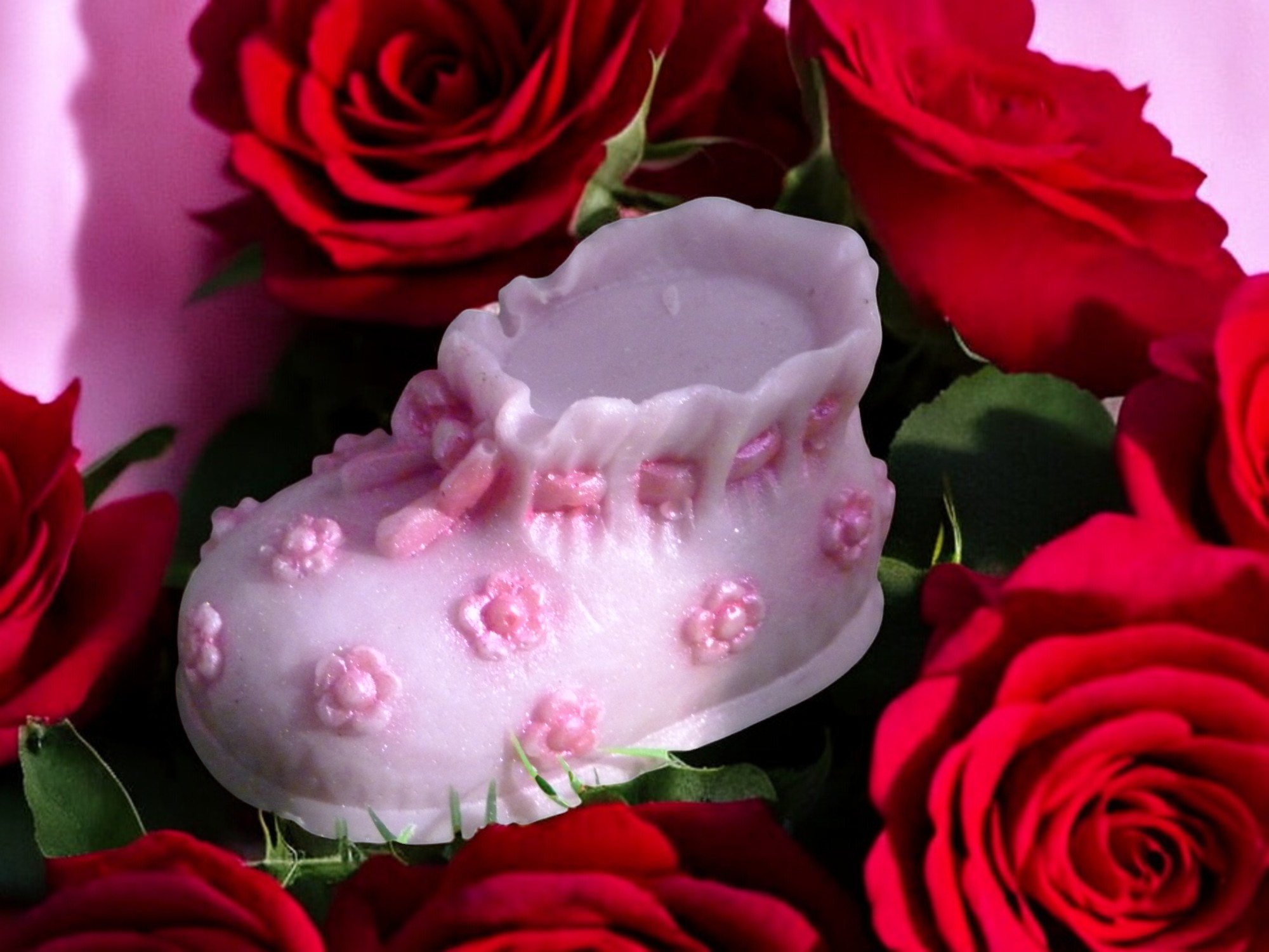 Baby Slofje met Bloemen Zeepje met Mica Meisje (image for) Baby Slofje met Bloemen Zeepje met Mica Meisje